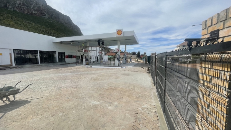 To Let commercial Property for Rent in Muizenberg Western Cape